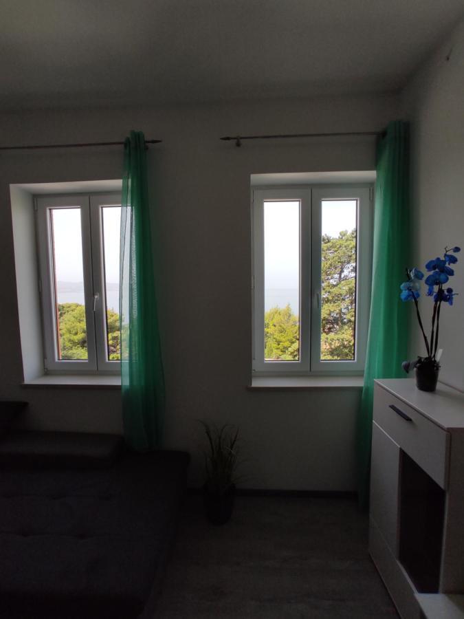 Apartment Ravnice Omiš Kültér fotó